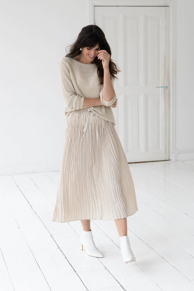 Farida Essential Pleated Skirt