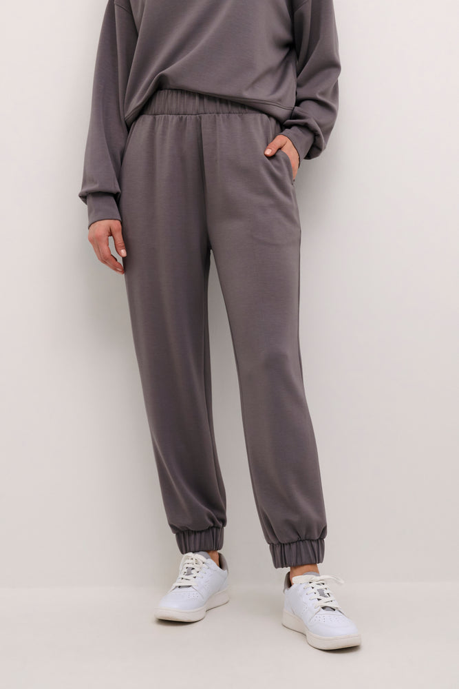 Ale Chabrina Sweatpants