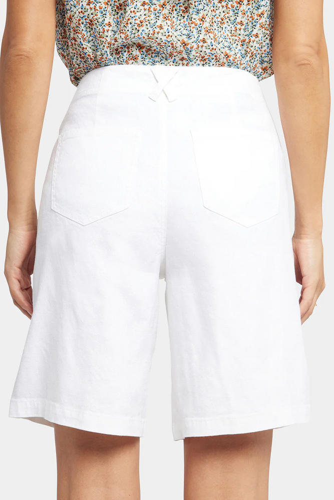 Stretch Linen Bermuda Short