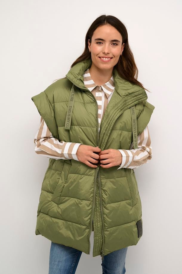 Eia Aisha Down Vest