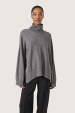 Molina High Neck Pullover