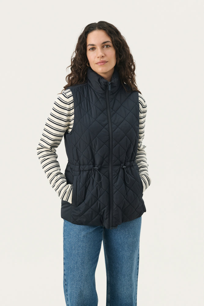 Nanet Vest