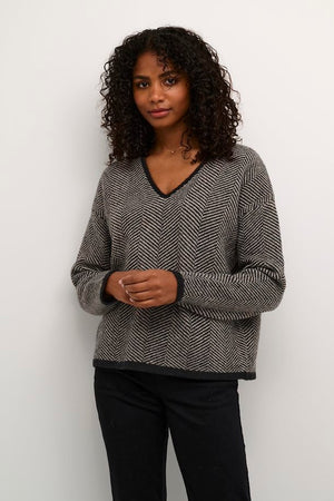 Verana V-Neck Pullover