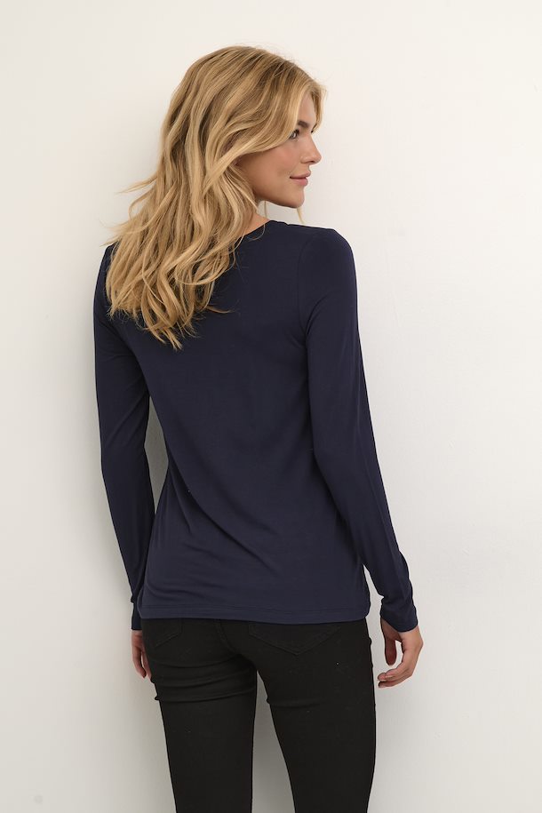 Poppy Long-Sleeve T-Shirt