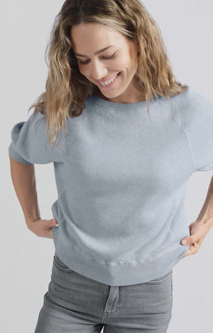 Raglan Sleeve Sweatshirt